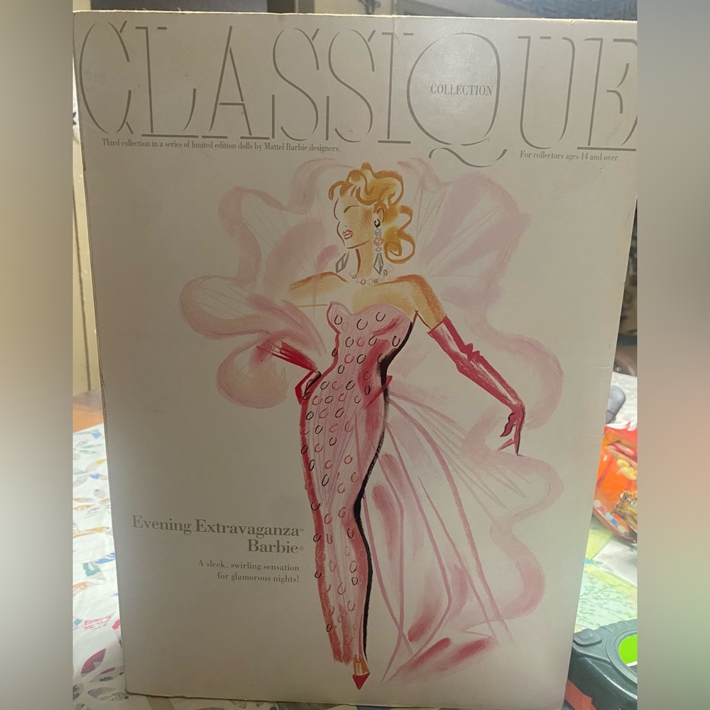 Barbie - Picture 2 of 5